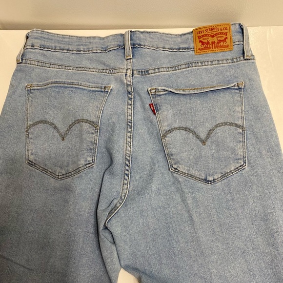 Levi's Sky Blue Denim Jeans - Picture 1 of 5